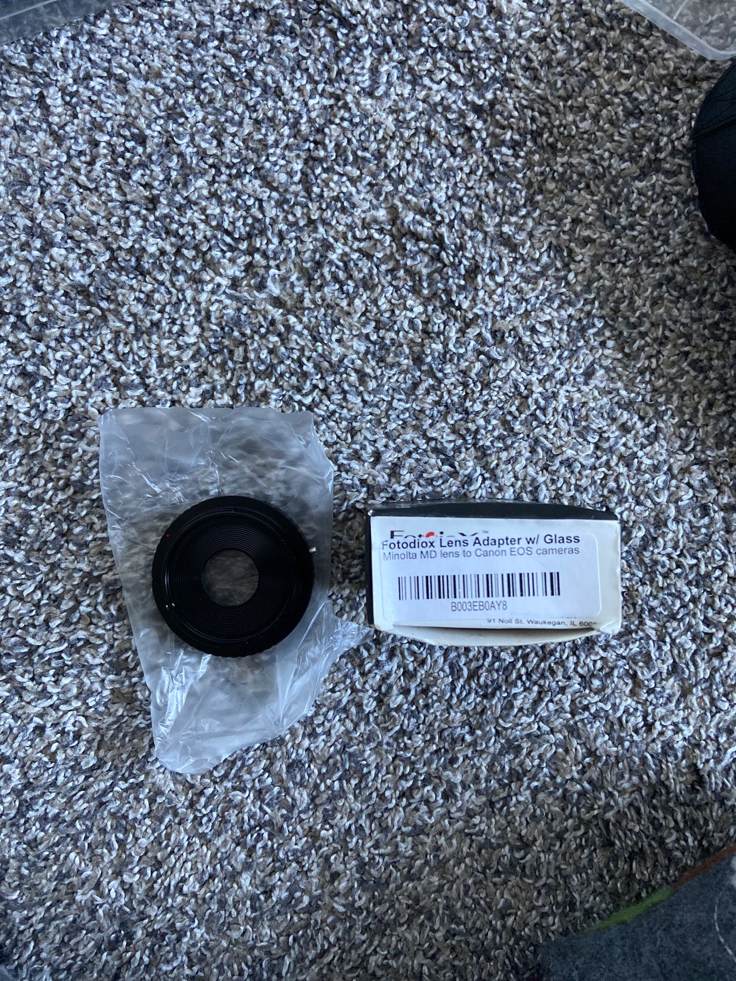 Fotodiox Lens Adapter with Glass Minolta MD to Canon