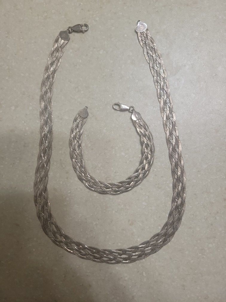 Sterling Silver Necklace And Bracelet Set.  Weight Is 29.6 Grams 