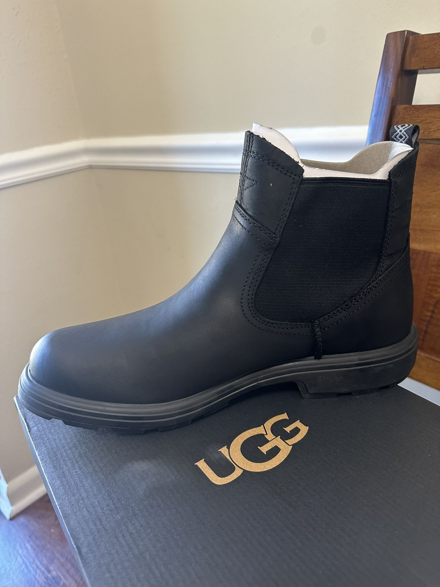 UGG Mens Casual Boots