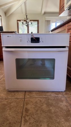 Maytag oven