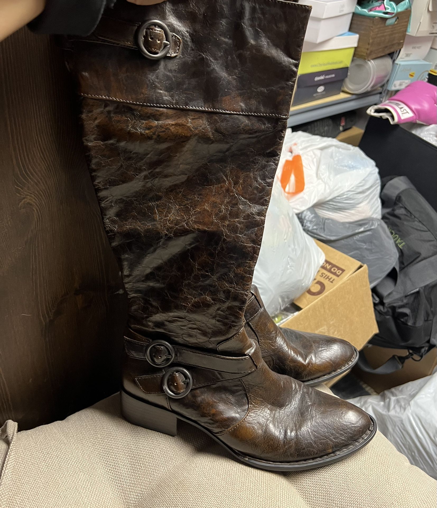 Born Crown Brown Leather Boots