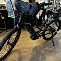 IZip E3 Zuma 48v E-bike TEMPE