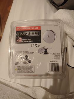 Everbilt twist 'n close plummers pack