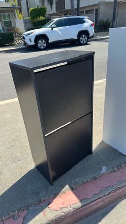Free shelving