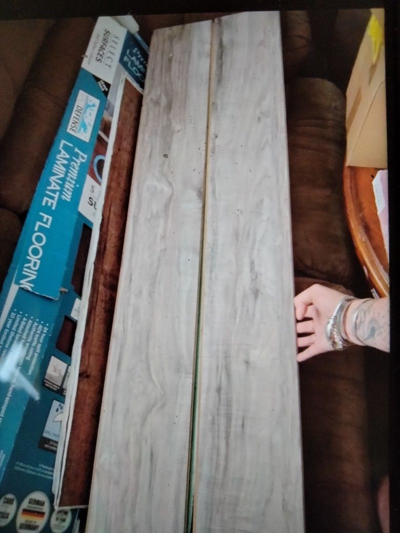 Select Surfaces Interlocking Laminate Flooring