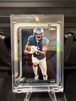 DeVonta Smith Topps Chrome  Light board Logo Variation SP Card