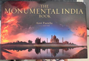The Monumental India Book
