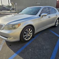 2007 Lexus LS 460