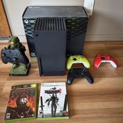 🔥🔥🔥Xbox Series X 1 TB Ninja Gaiden Black & 2 Console Bundle w/ 4 Controllers