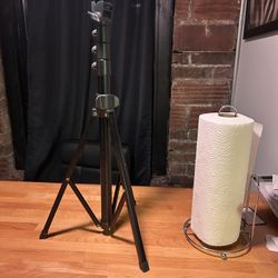 Adjustable Smartphone Tripod Stand – Extendable & Lightweight