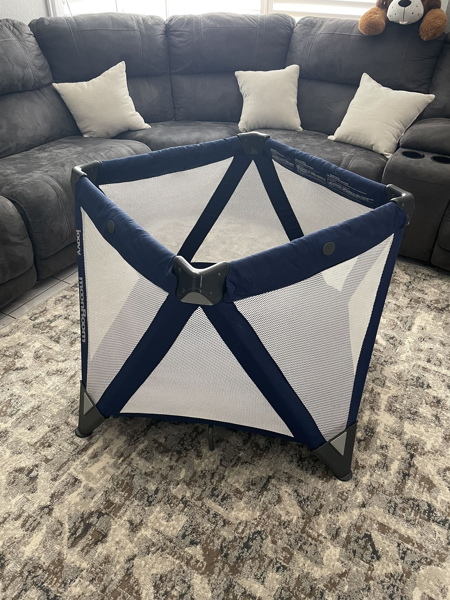Joovy Moon Room Playard
