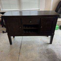 Haddigan Dining Server