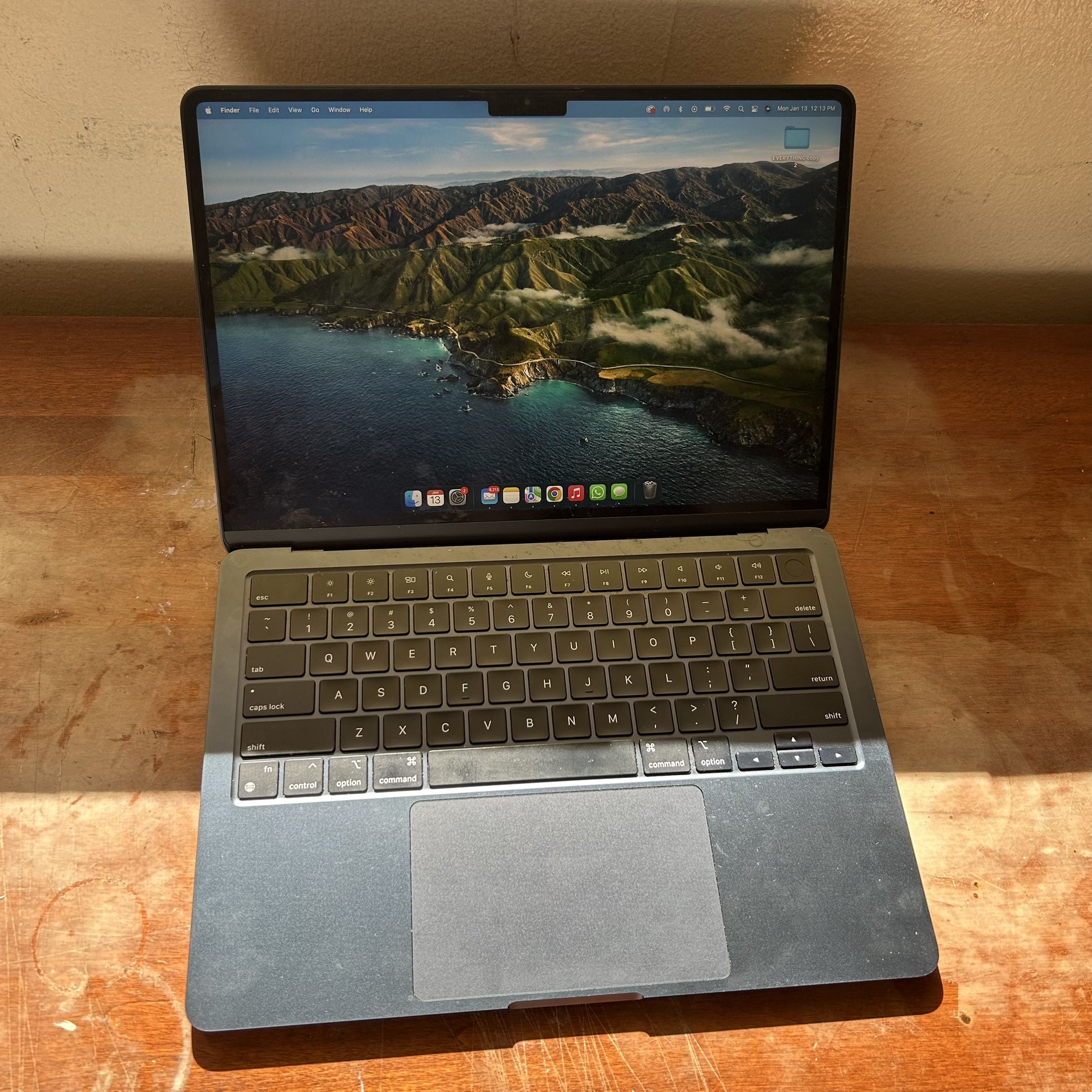 MacBook Air 2022 (IMMACULATE CONDITION)