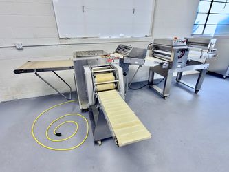 Rondo Croissant Calibrator, Cutter, & Curler Production Line