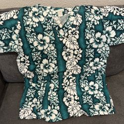 Hawaiian Print Scrub Top- Size Small