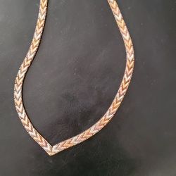 Riccio tricolor Necklace 