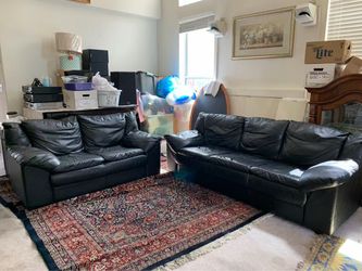 Moving sale all Italian leather sofa with loveseat $300
