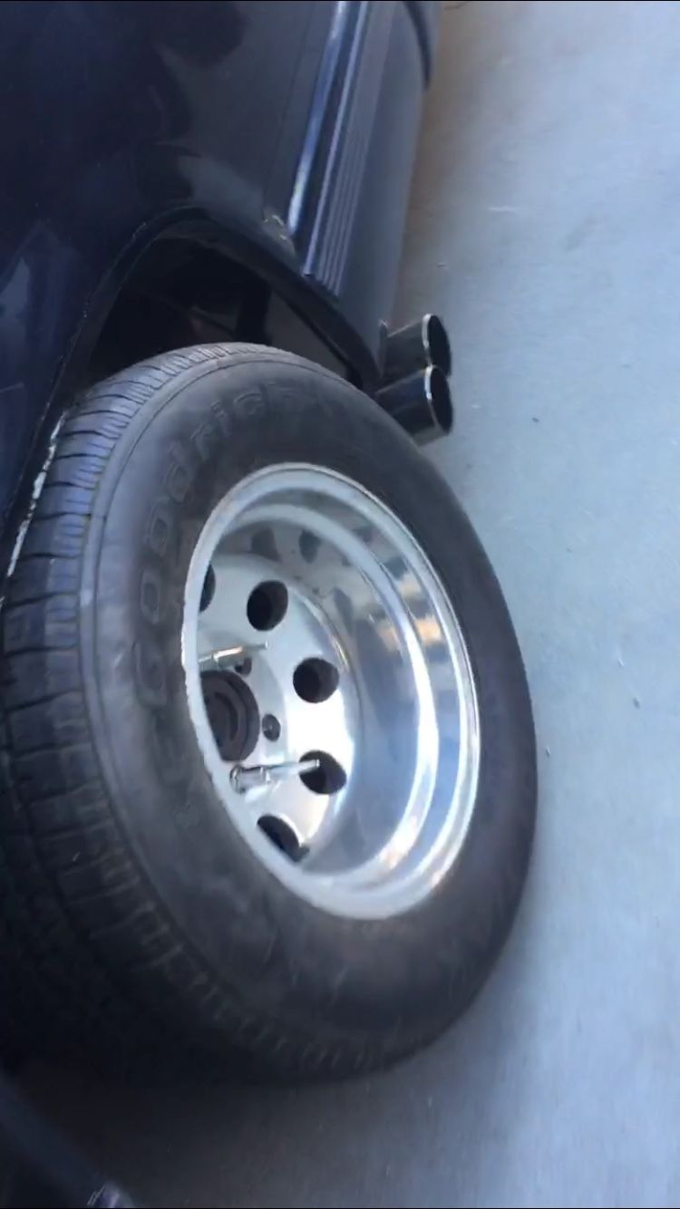 15x10 chevy 5 lug OBS for Sale in Juniper Hills, CA OfferUp