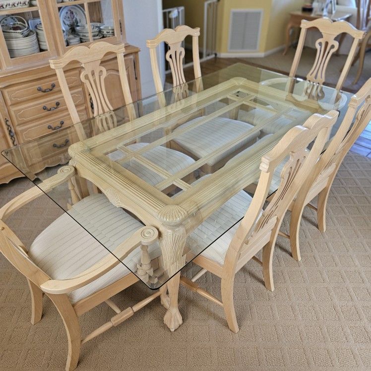Glass Top Dining Room Table and Six Chairs