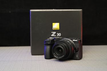 Nikon Z30 Mirrorless Camera with 16-50mm Lens