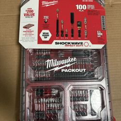 Milwaukee Impact Driver Bit Set 100pcs  Brand New 