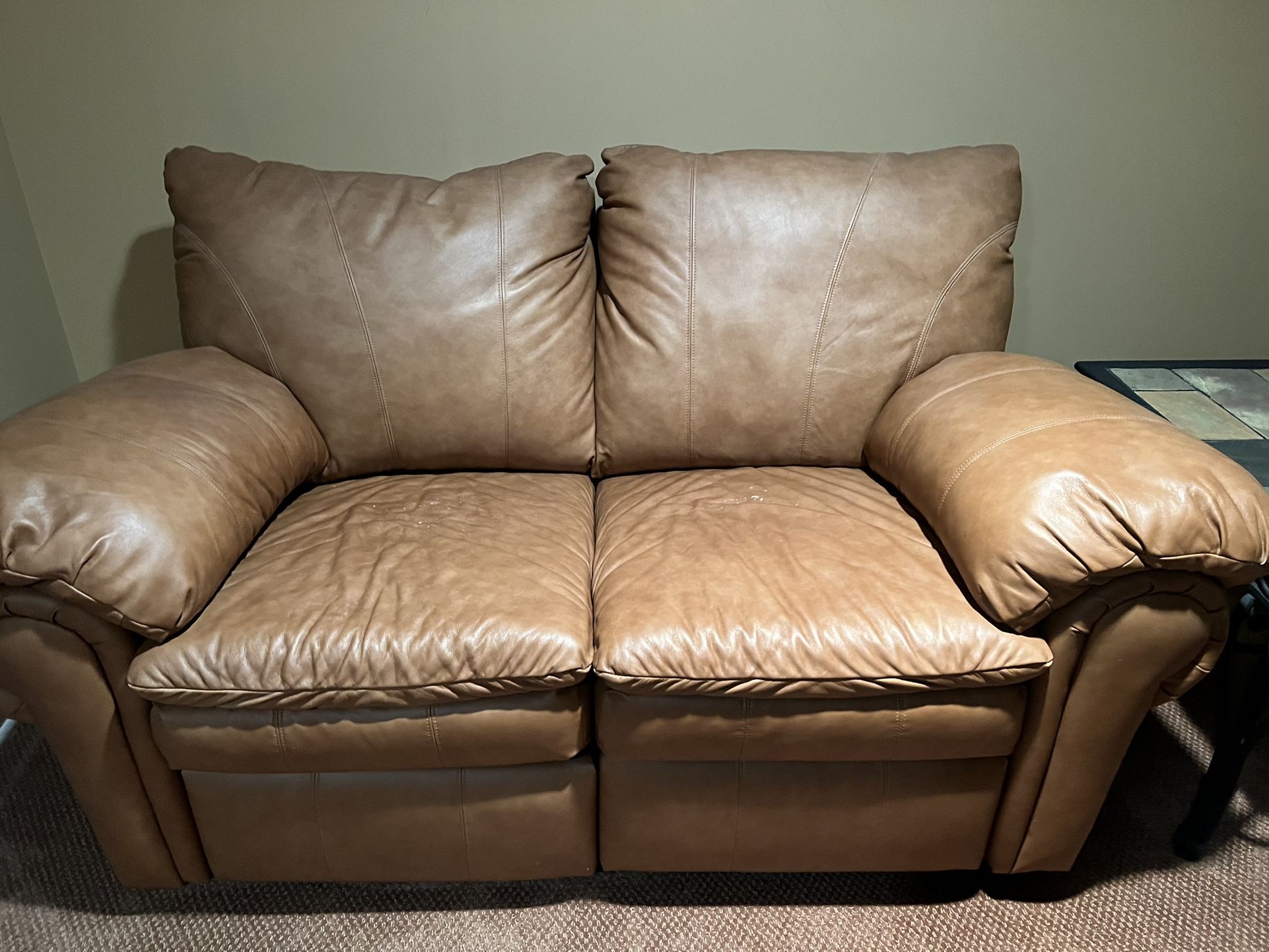 Lane Leather Loveseat