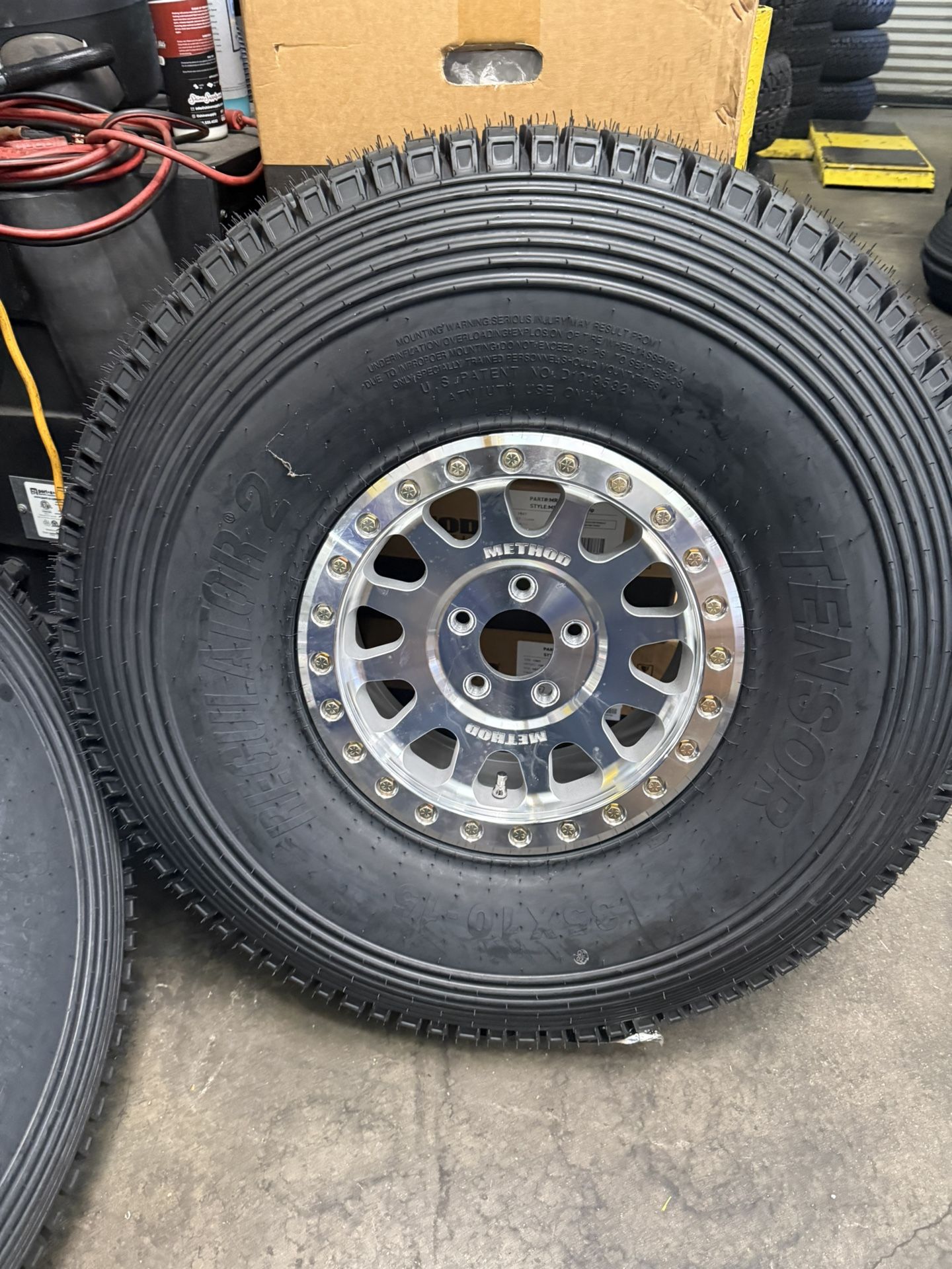 15” Method 401 5 Lug For Rzr pro R With 35” Tensor Regulator 2