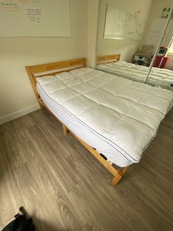 Like New Full Bedroom Set – Zinus 12” Memory Foam Mattress + Solid Wood Bed Frame + Premium Mattress Protector + Mattress Pad