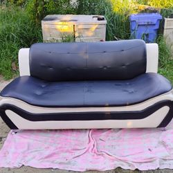 Black And White Leather Couch Use It Inside Or Outside $50 Delivery Available