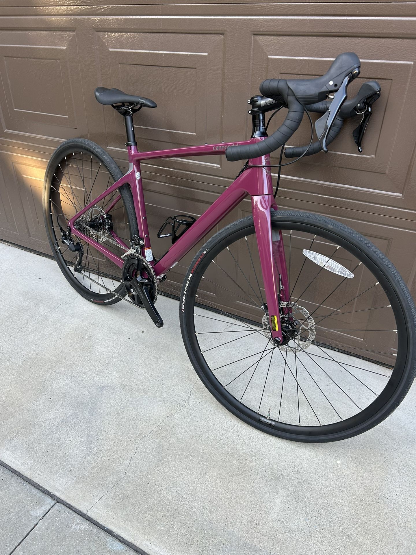 2022 Cannondale Synapse full Carbón Road bike