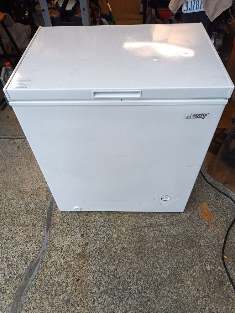 Arctic King Freezer