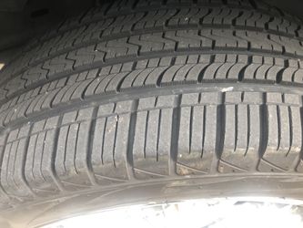 Tires and rims 275/45/20 I got the receipt I pay 800 for the tires only am losing 200 plus am giving the rims for free firm