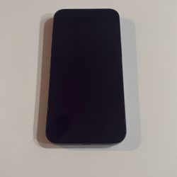 Ouchieeee!!! an APPLE IPHONE 13 - 128 GB - UNLOCKED
