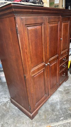 Desk Entertainment Free Free 