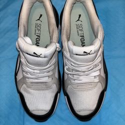 PUMA SNEAKERS