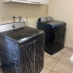 GE Washer And Dryer 