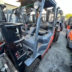 Toyota Forklift 2018 Year 2 Stages 5500 Lbs