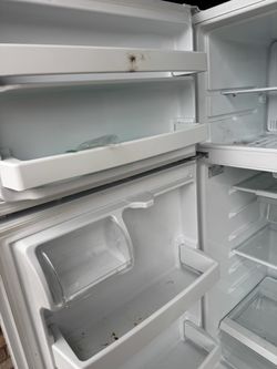 GE refrigerator