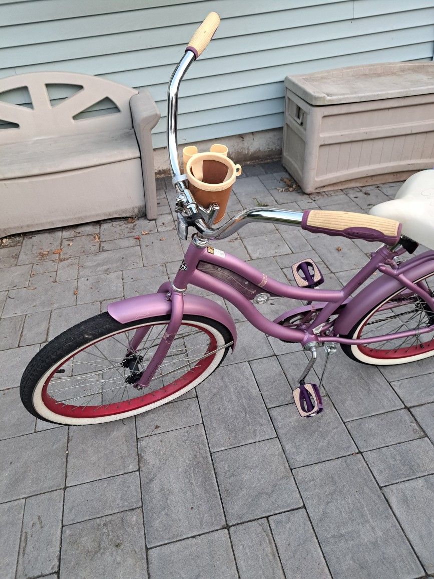 24in Huffy Nel Lusso Beach Cruiser Ready To Ride
