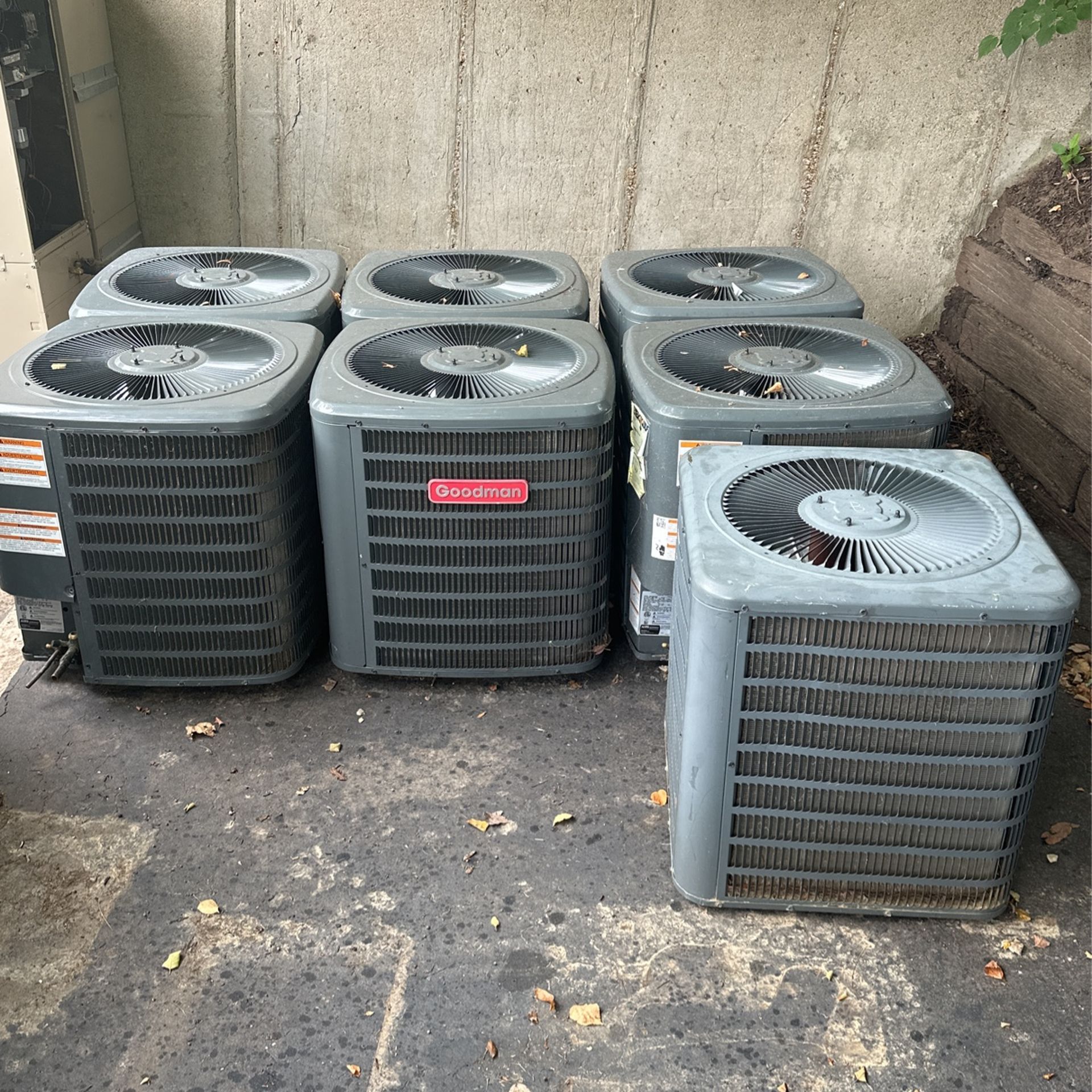 AC condenser