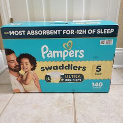 New Pampers size 5 (140 count)