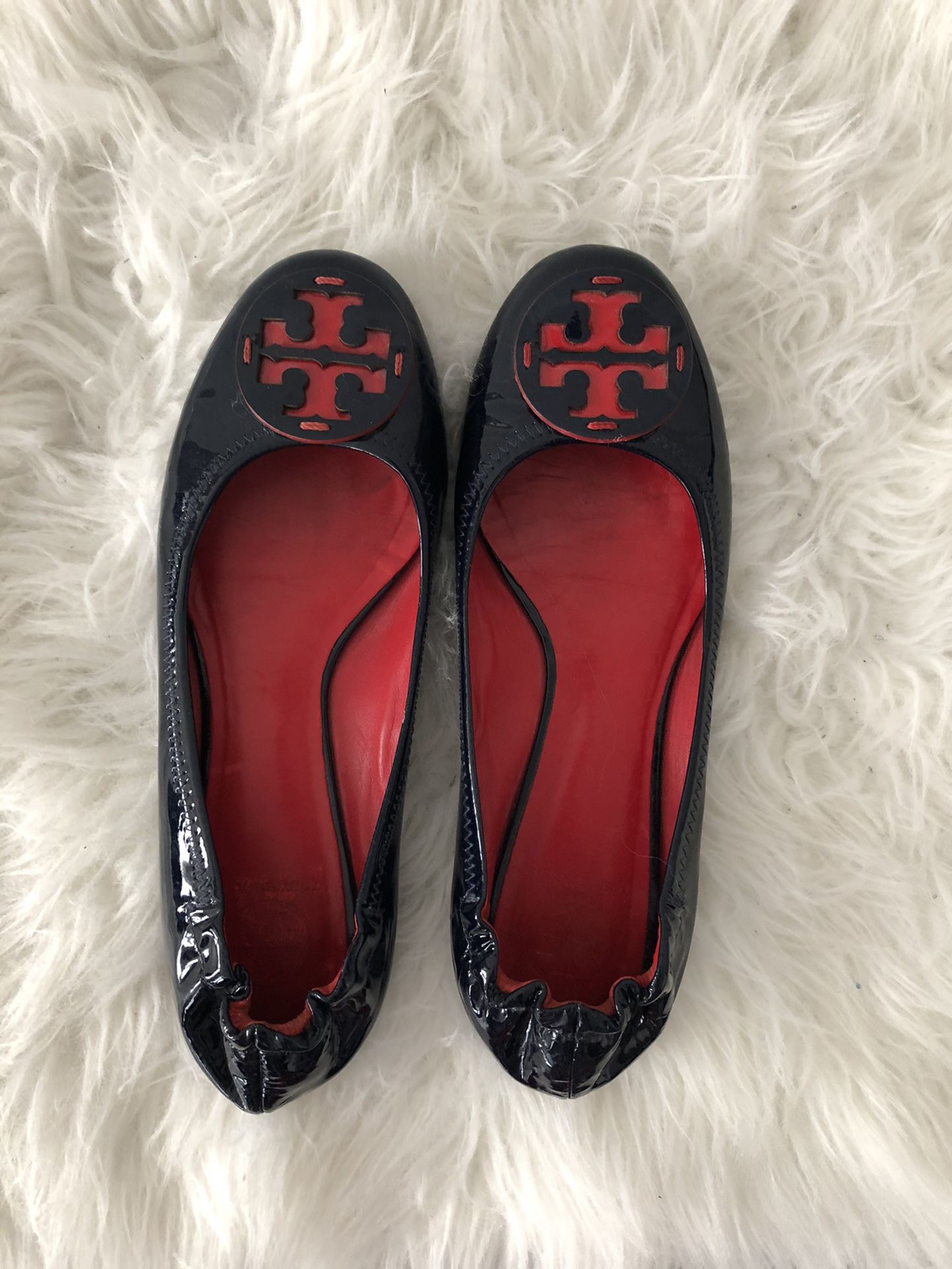 Tory Burch Reva Classic Patent Ballet Flats in Size 10