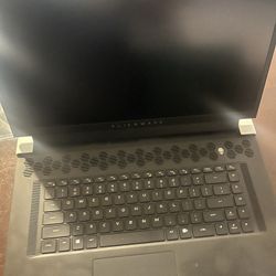 Alienware I7 Gaming Laptop - For Parts/Not working
