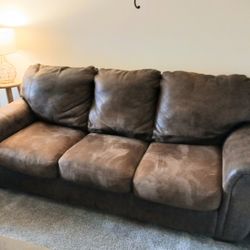 FREE!! 3+ Seater Sofa 
