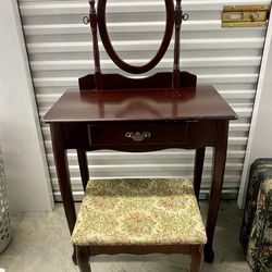 Crown Mark Cherrywood Vanity & Stool Set