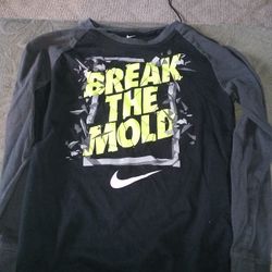 The Nike Tee