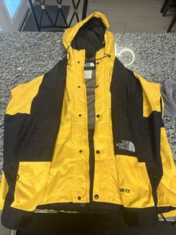 The North Face Gore-Tex Jacket 11/22