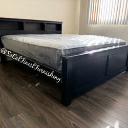 New King Bed With Mattress 