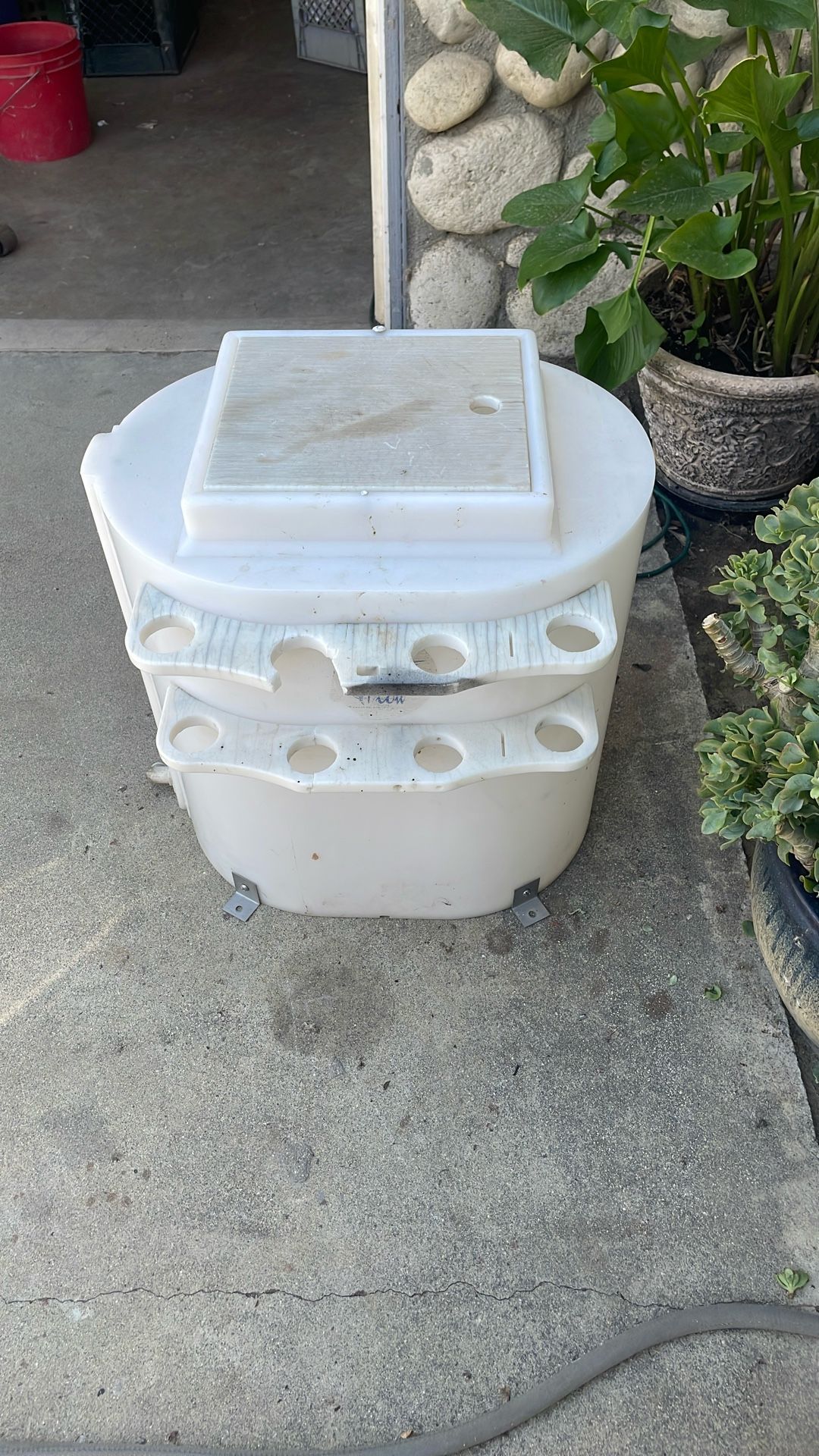Bait Tank