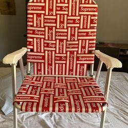 Supreme lawn chair for Sale in Lakeside, CA - OfferUp